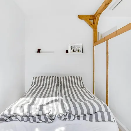 Stunning In With Wifi Højer