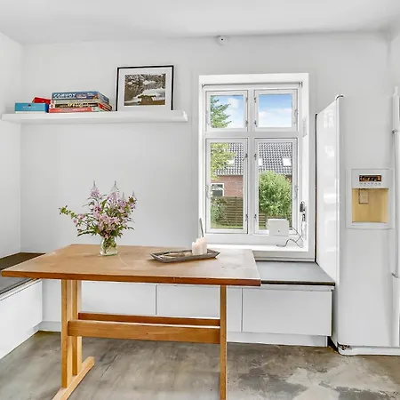 Apartmán Stunning In With Wifi Højer