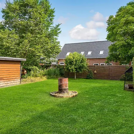 Stunning In With Wifi Lägenhet Højer