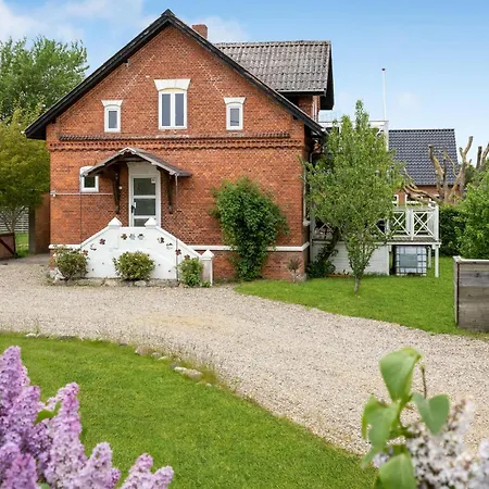 Stunning In With Wifi Apartment Hojer