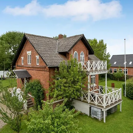 Stunning In With Wifi * Højer