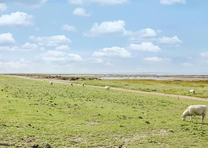 Lägenhet Stunning In With Wifi