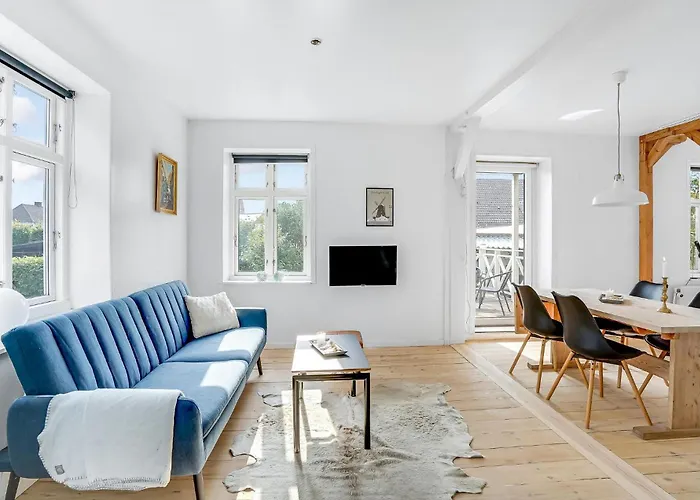 Stunning In With Wifi Lägenhet *