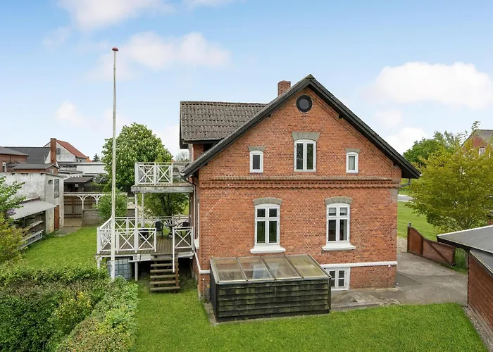 Lägenhet Stunning In With Wifi Højer